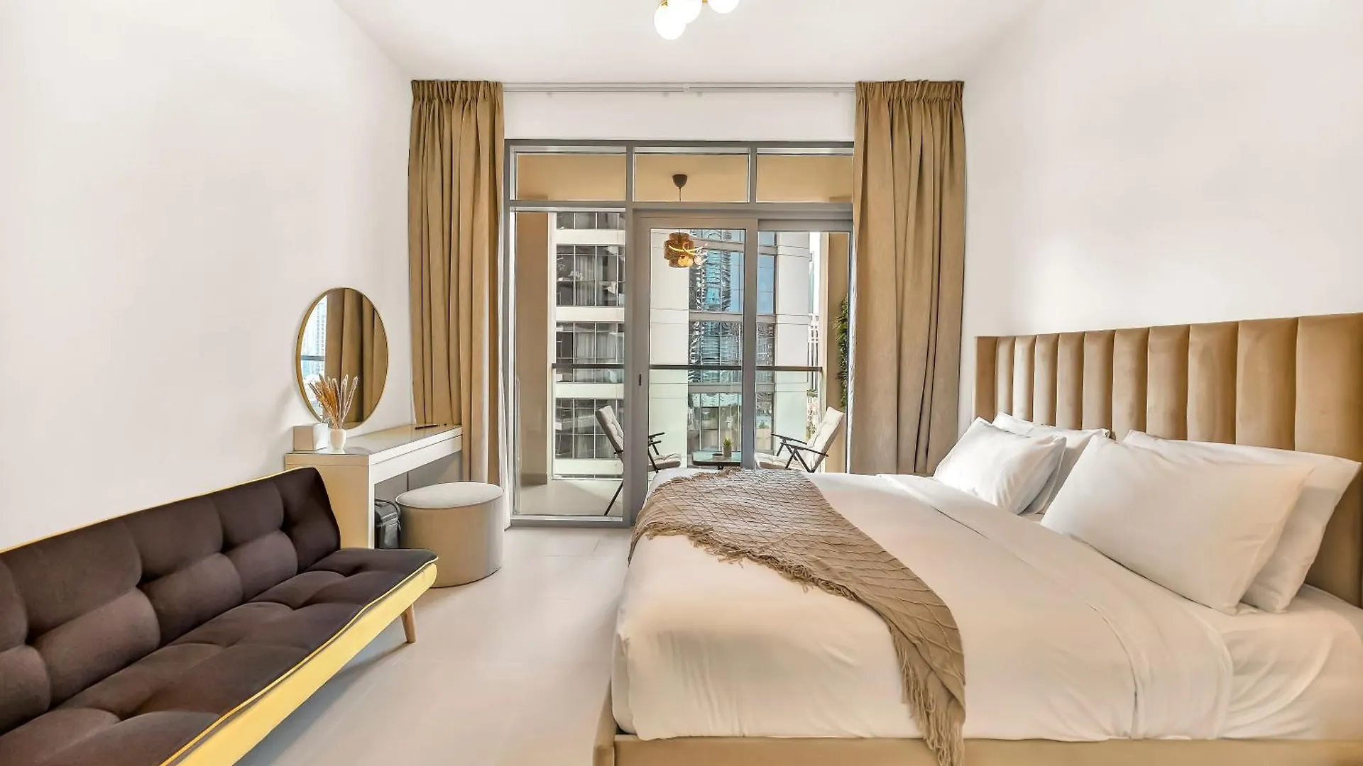 Apartment Downtown Dubai With Burj Khalifa View Haven Heights Holiday Homes