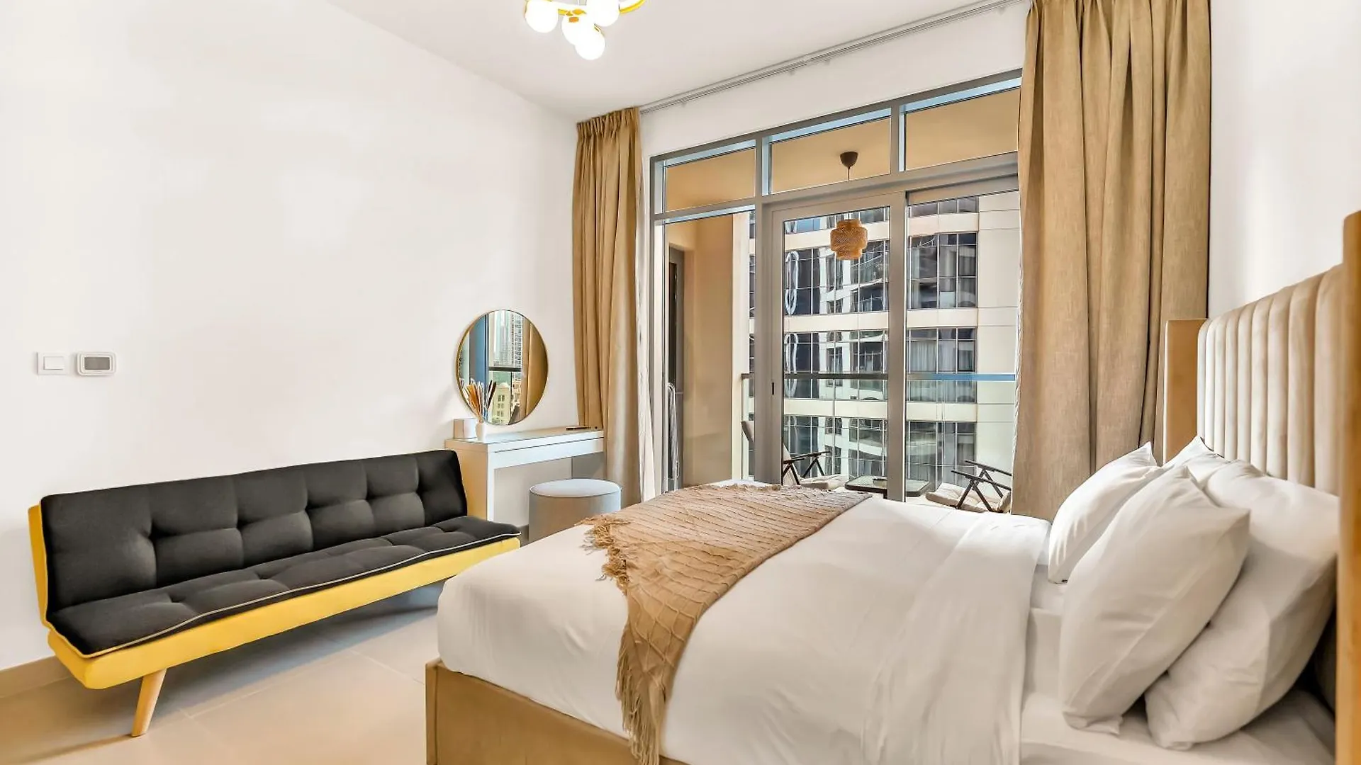 Downtown Dubai With Burj Khalifa View Haven Heights Holiday Homes Apartment